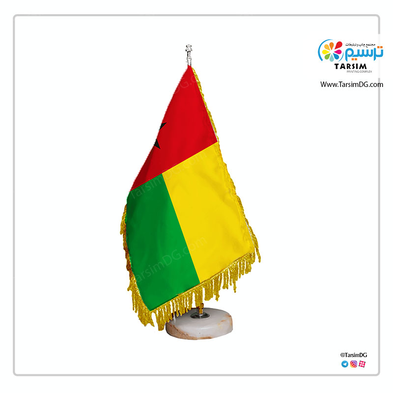 پرچم رومیزی گینه
