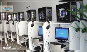 طراحی و چاپ پرچم ساحلی برای کافینت